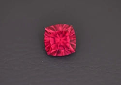 umbalite-garnet-raspberryred_01