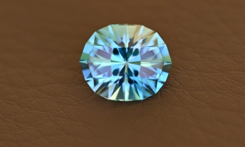 blue_cambodian_zircon_01